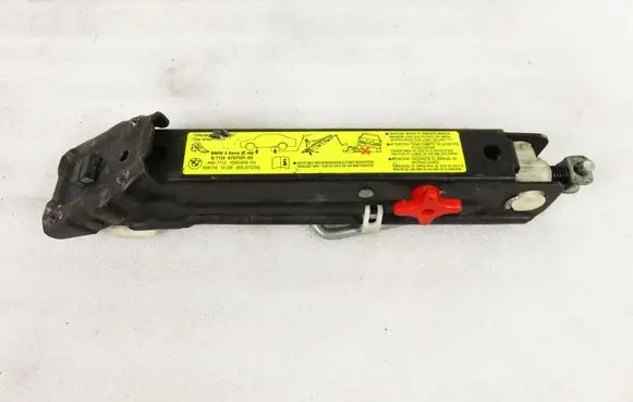 BMW 3 E46 Wheel nut wrench 6757131
