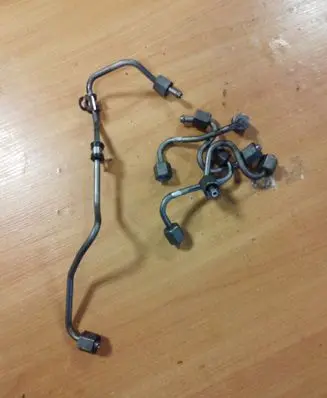 Mercedes-Benz E W212 Fuel injector supply line/pipe 