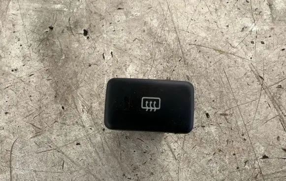 Nissan Navara D22 Windscreen/window heater switch 