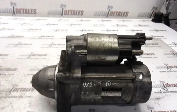 Mercedes-Benz C W204 Starter motor A0061514501