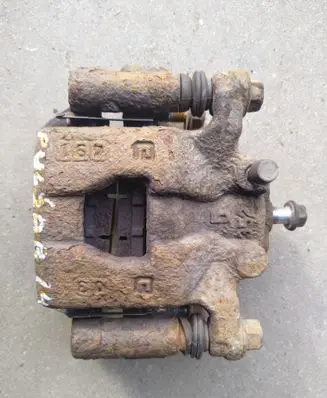 Nissan Pulsar Rear brake caliper