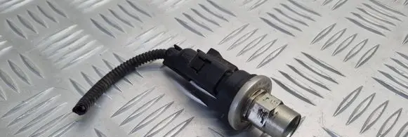 Volkswagen Bora Air conditioning (A/C) pressure sensor 1J0959126