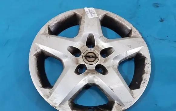 Opel Astra H R16 wheel hub/cap/trim 13240543 IMPRK1533869
