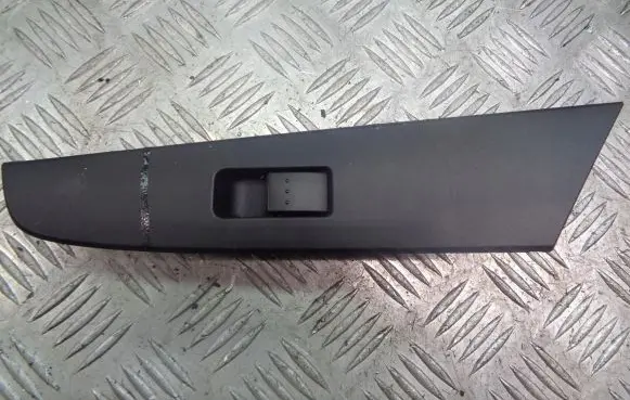Mazda 3 I Quarter vent window switch 03123120BP4K