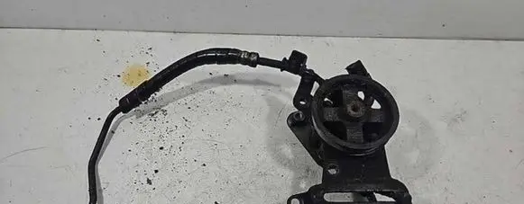 Toyota Corolla E120 E130 Power steering pump