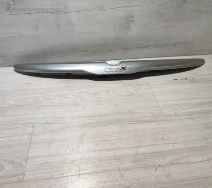 Fiat 500X Trunk door license plate light bar 7356799770