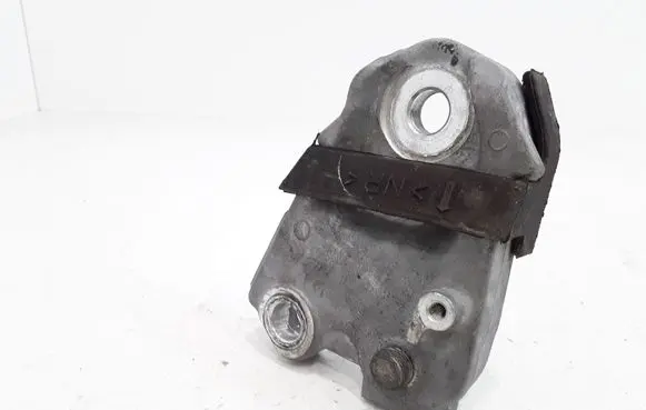 Honda City Engine mounting bracket