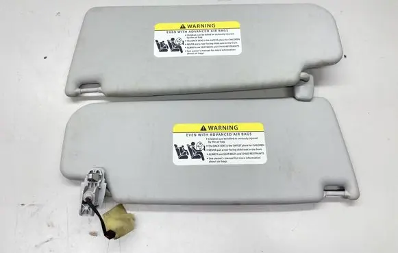 Volkswagen Jetta VI Sun visor 5C6857551A 5C6857552A