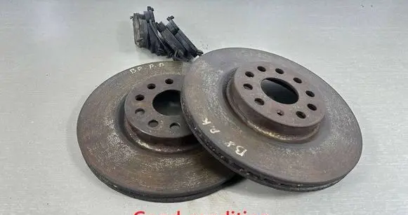 Volkswagen PASSAT B8 Front brake disc 