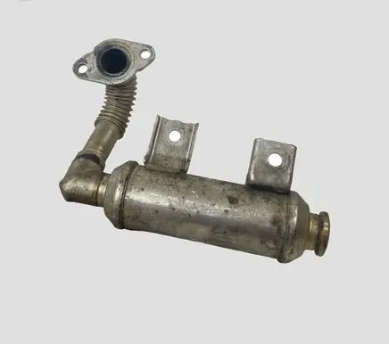Ford Focus EGR valve cooler 4M5Q9F464BC