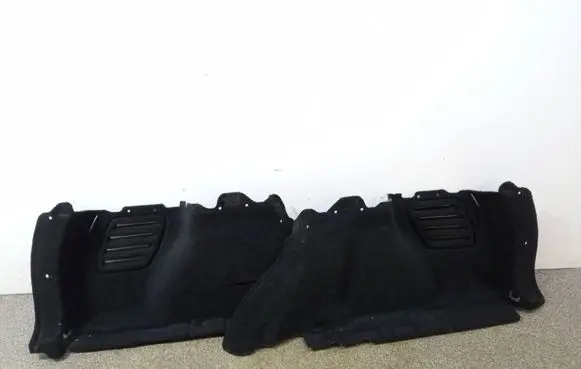 Renault Megane III Front door card panel trim