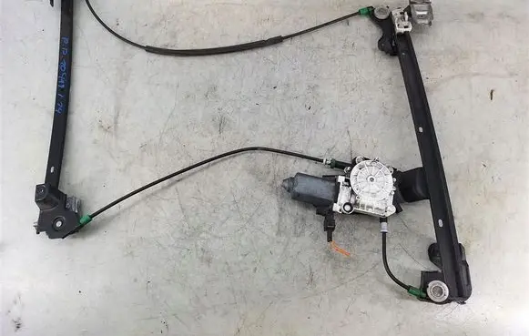 Land Rover Freelander Front door window regulator with motor 