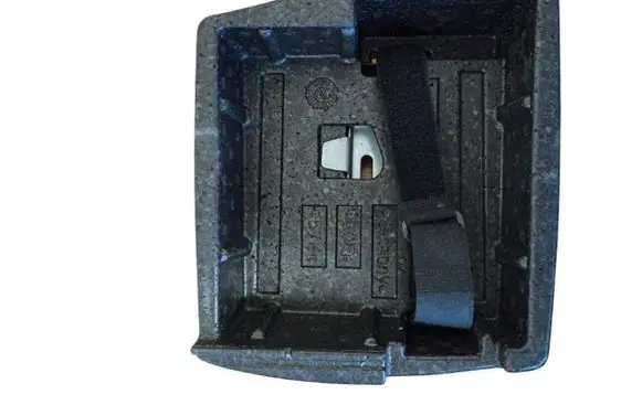 Audi Q7 4L Tool box 4L0012635B 4L0012109