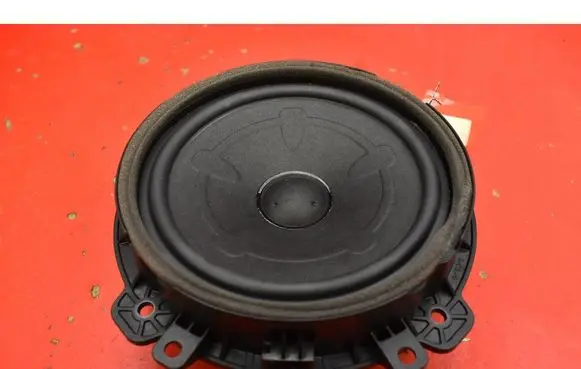 KIA Sportage Subwoofer speaker 96330R2000