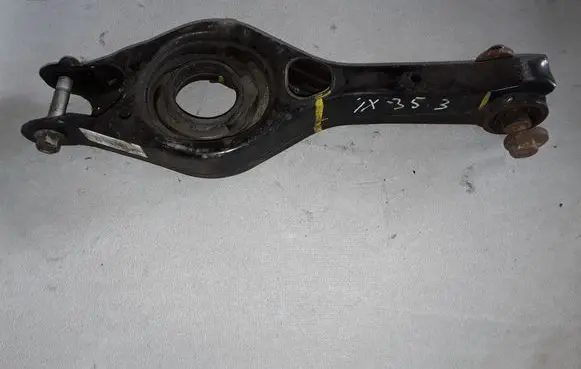 Hyundai ix35 Rear upper control arm/wishbone 552203U800
