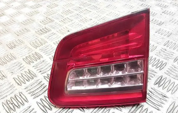 Citroen C5 Tailgate rear/tail lights 9687582980