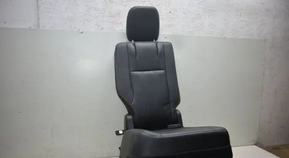 Chrysler Town u0026 Country V Third row seats 
