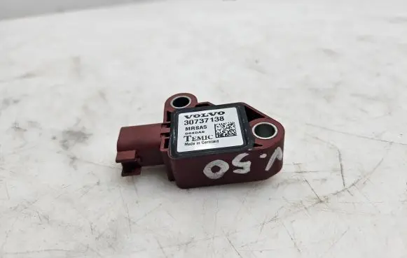 Volvo V50 Airbag deployment crash/impact sensor 30737138