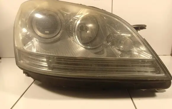 Mercedes-Benz ML W164 Headlight/headlamp