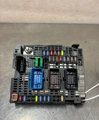 Citroen C3 Fuse box set 9810296080