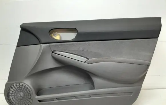 Honda Civic Front door card panel trim 