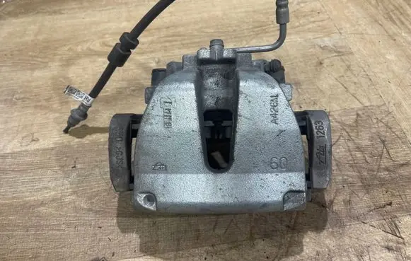Jaguar I-Pace Front brake caliper J9D32078AA GD32078AA