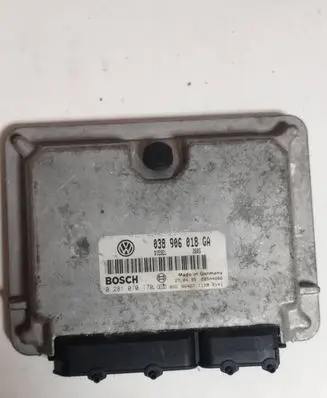 Volkswagen PASSAT B5 Engine control unit/module 038906018GA 0281010170 28SA4066