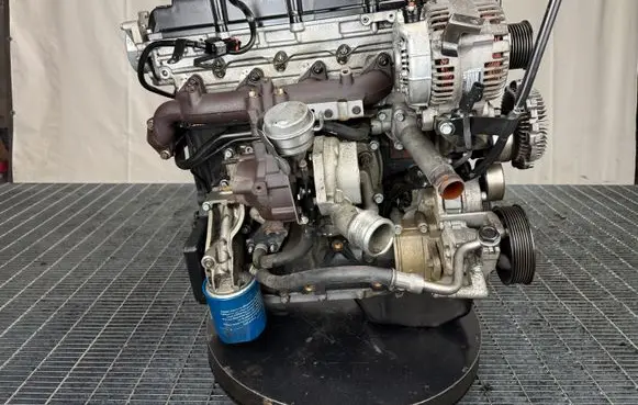Hyundai H-1, Starex, Satellite Engine D4CB