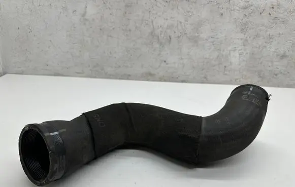 Audi A4 S4 B8 8K Intercooler hose/pipe 8K0145737S PXR142227R0