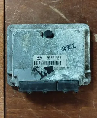 Seat Toledo II (1M) Engine control unit/module 06A906018B