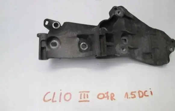 Renault Clio III Generator/alternator bracket 
