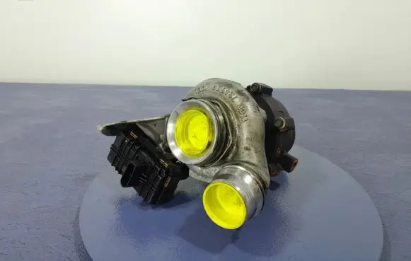 BMW 5 F10 F11 Turbo system vacuum part 8519477