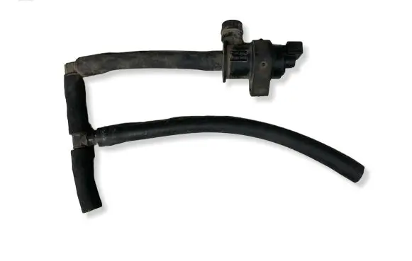Volvo XC70 Vacuum valve 31104896