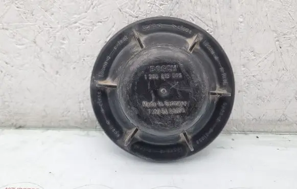 Headlight/headlamp dust cover