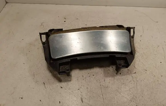 Mercedes-Benz SLK R172 Car ashtray A1726800152