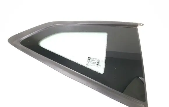 Chevrolet Camaro Rear side window 84547507