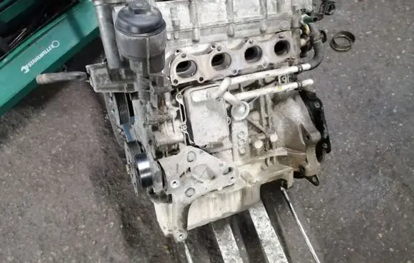 Volkswagen Touran I Engine