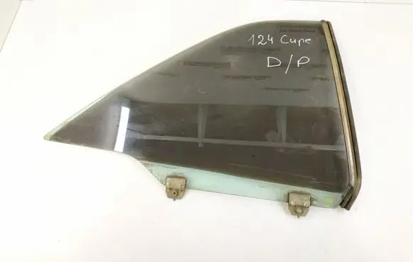 Mercedes-Benz E W124 Rear side window 1246701010 A1246701010
