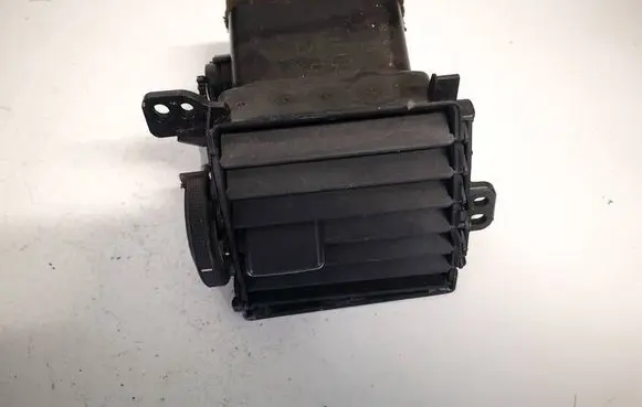 Dash center air vent grill