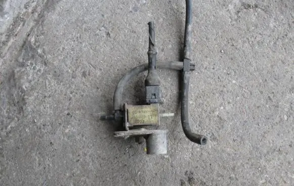 Nissan Almera Vacuum valve AESA12311AESA12311