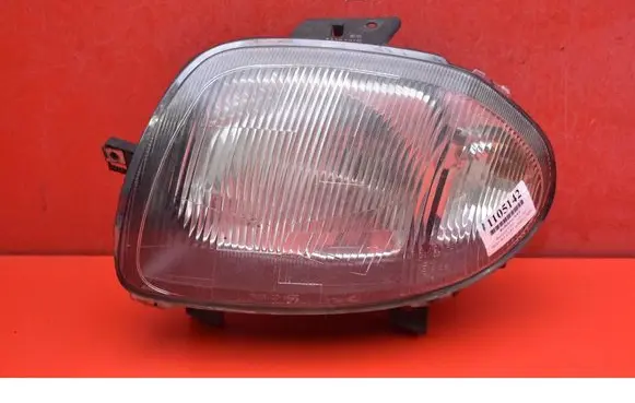 Renault Clio II Headlight/headlamp 205492B
