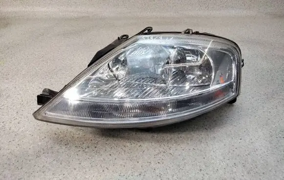 Citroen C3 Headlight/headlamp 
