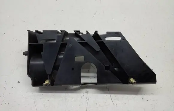 Other engine bay part