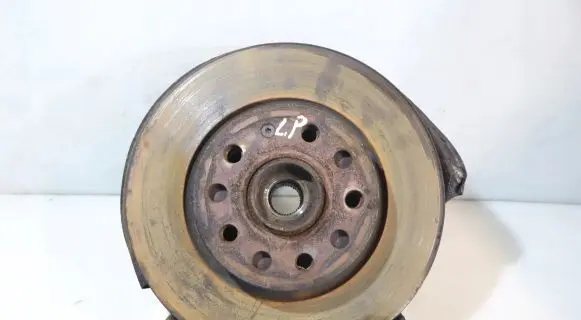 Volkswagen Jetta V Front wheel hub spindle knuckle