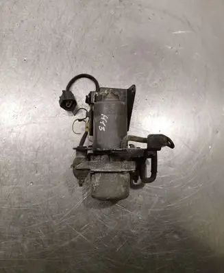 Vacuum pump