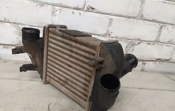 Audi A4 S4 B7 8E 8H Intercooler radiator