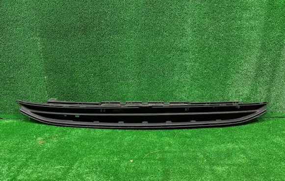 Opel Corsa E Front bumper lower grill 13432002