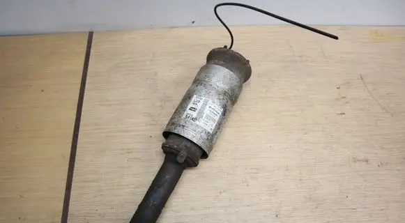 Land Rover Discovery 4 - LR4 Air suspension front shock absorber AH2218B036AA 22250005