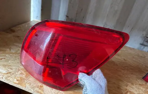 Nissan Qashqai Rear/tail lights 89071062