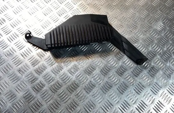Volvo S80 Sound amplifier 8673135
